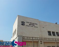 אותיות אלומיניום צבועות בתנור בפרויקט לעיריית פ"ת